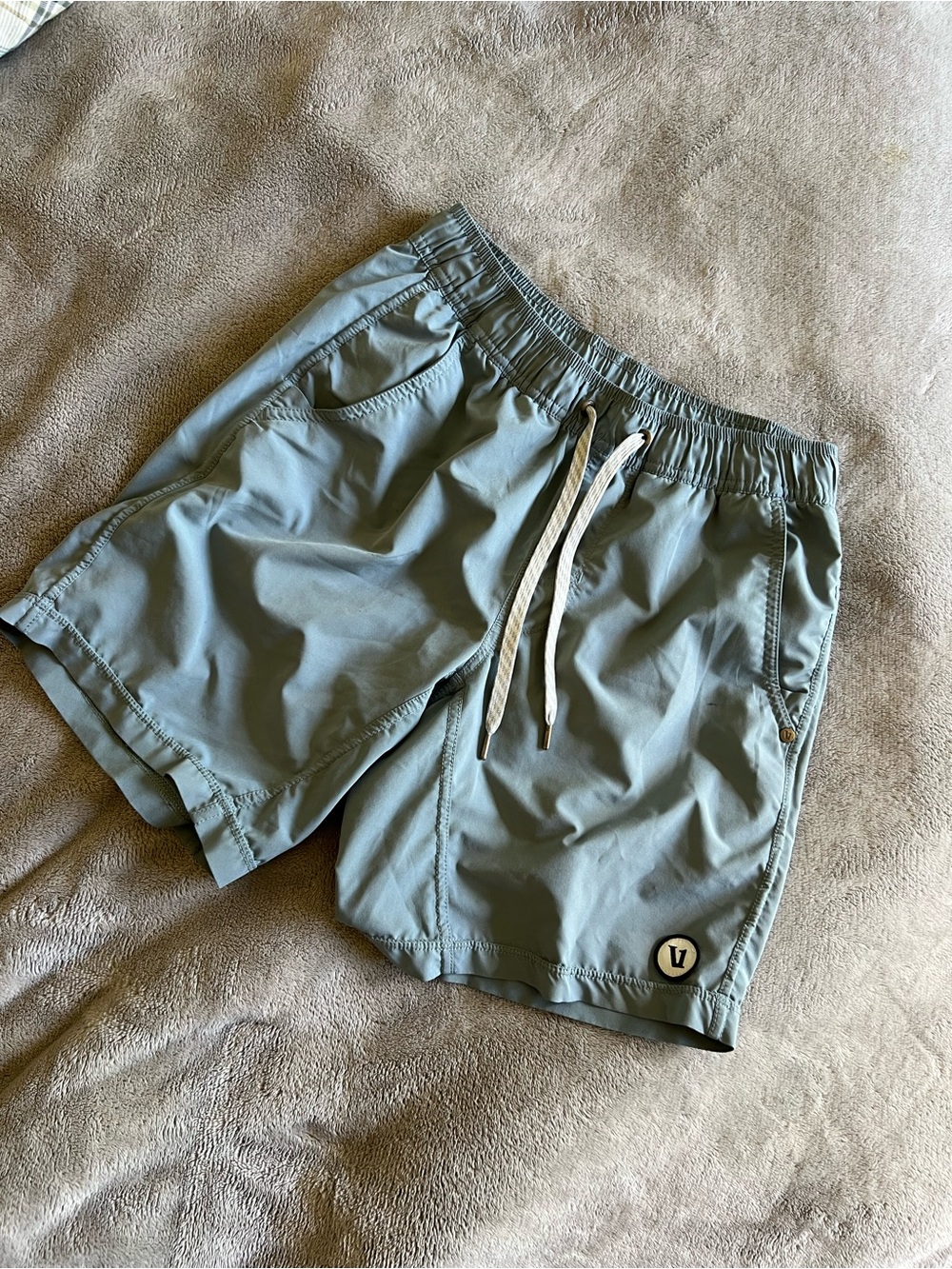 Vuori Men’s Kore Short Blue Sea XS - Picture 2 of 5